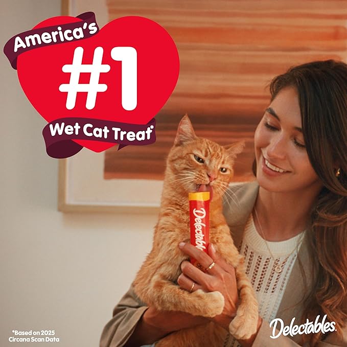 Hartz Delectables Squeeze Up Interactive Lickable Wet Cat Treats for Adult & Senior Cats, Tuna, 4 Count (Pack of 8)